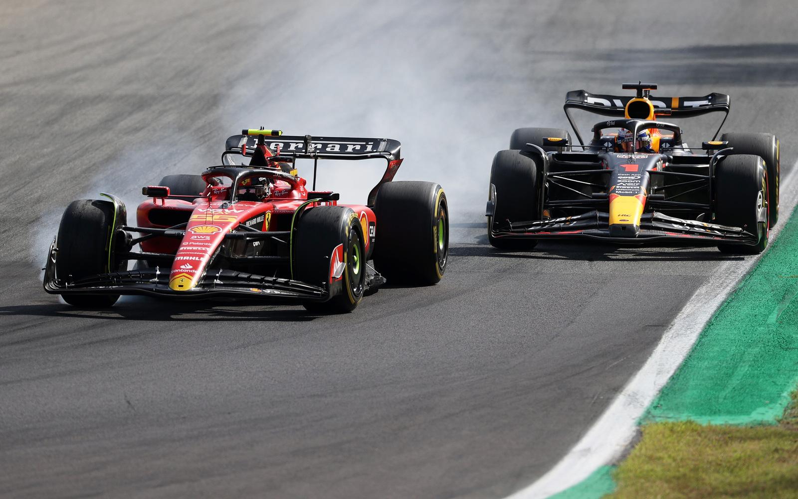 Max Verstappen a Carlos Sainz